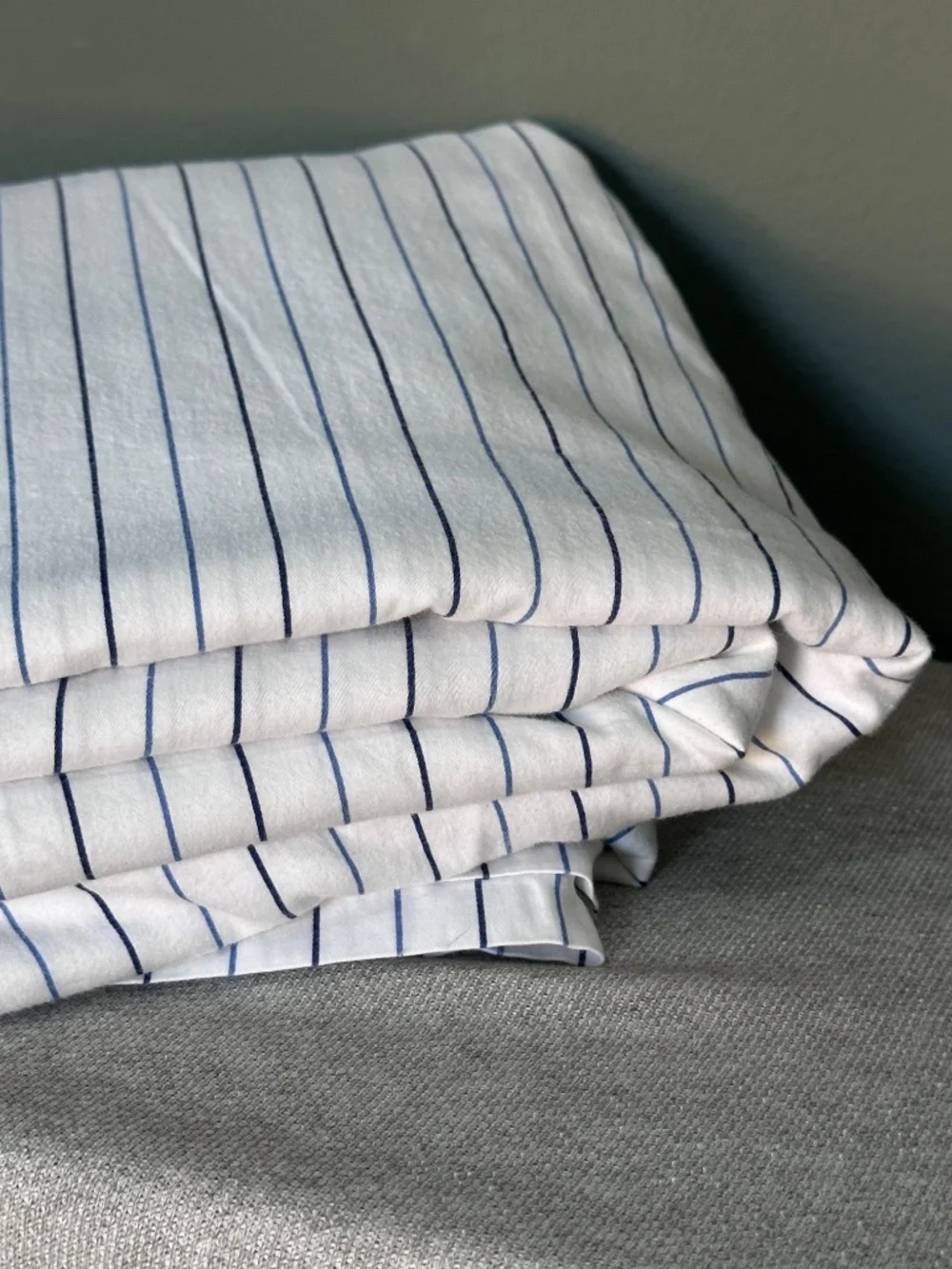 Restoration Hardware Italian Cotton Pinstripe King Duvet Cover